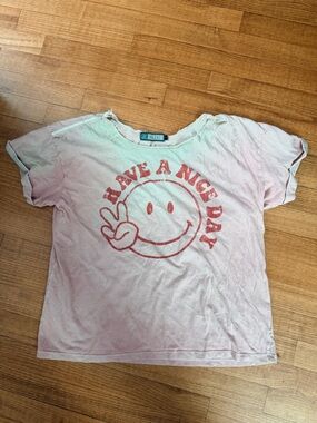 Girl Dangerous Have Nice Day Smiley Face Tee Pink Acid Wash Distressed S grunge